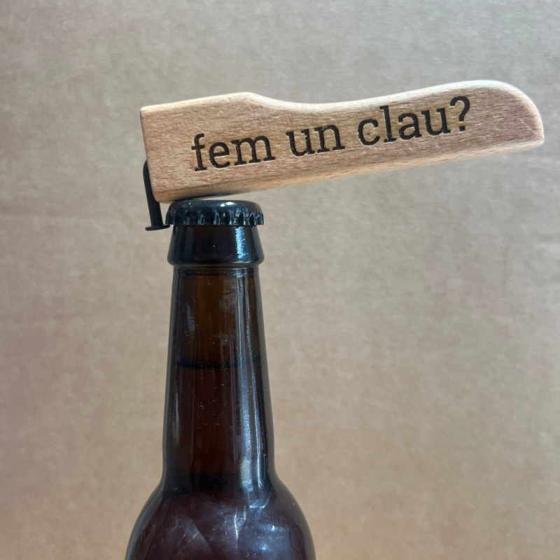 Obridor de fusta - "Fem un clau? ...després brindem" - Els Ximplets