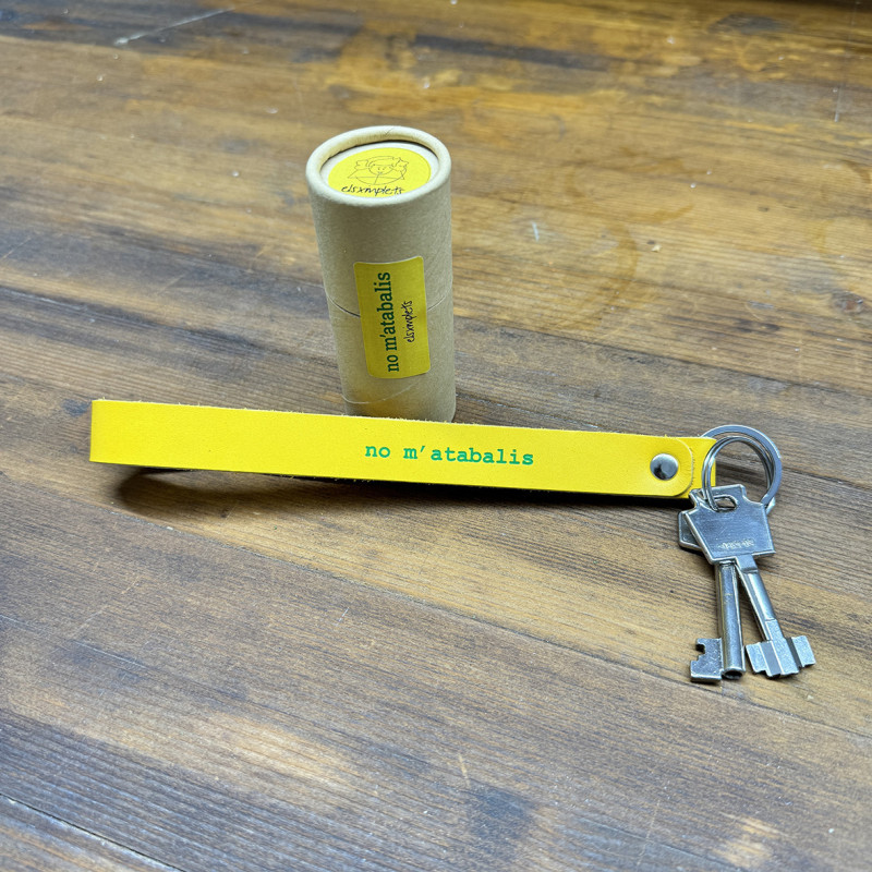 Clauer de pell (llarg) - no m'atabalis